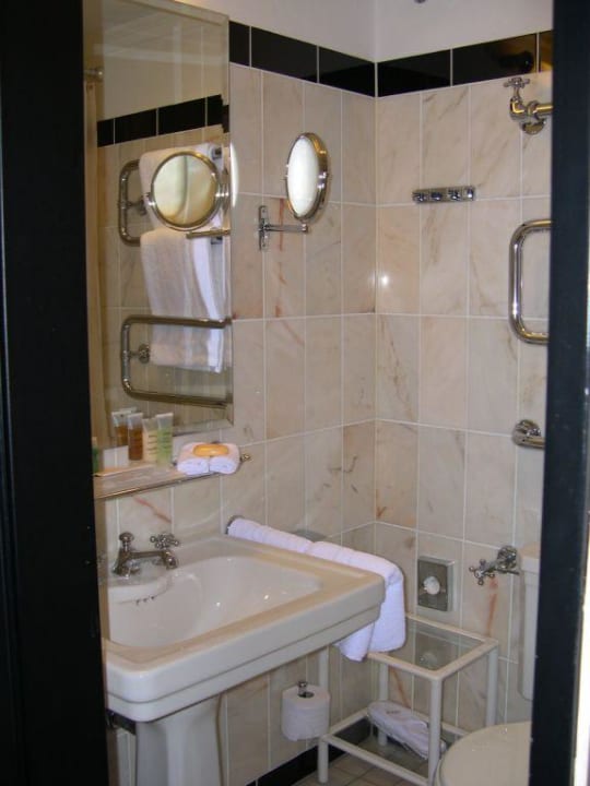 Blick ins Bad Le Méridien Grand Hotel Nürnberg