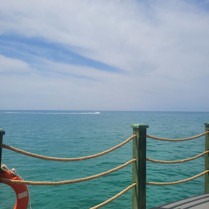 Strand Arum Barut Collection