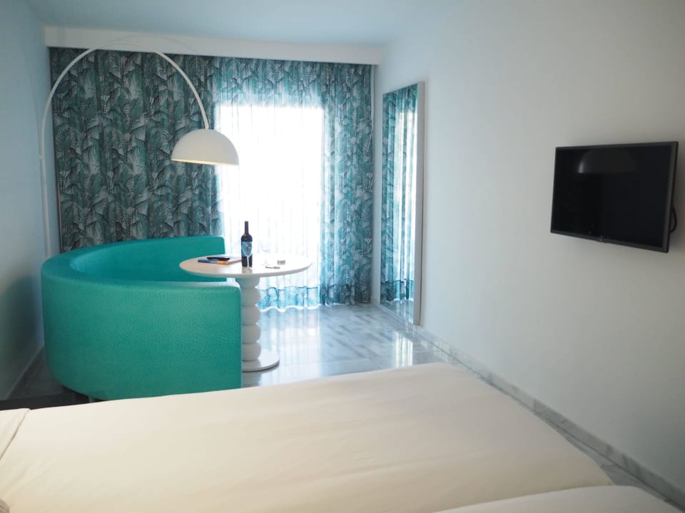 Unser Zimmer Hotel Gold by Marina