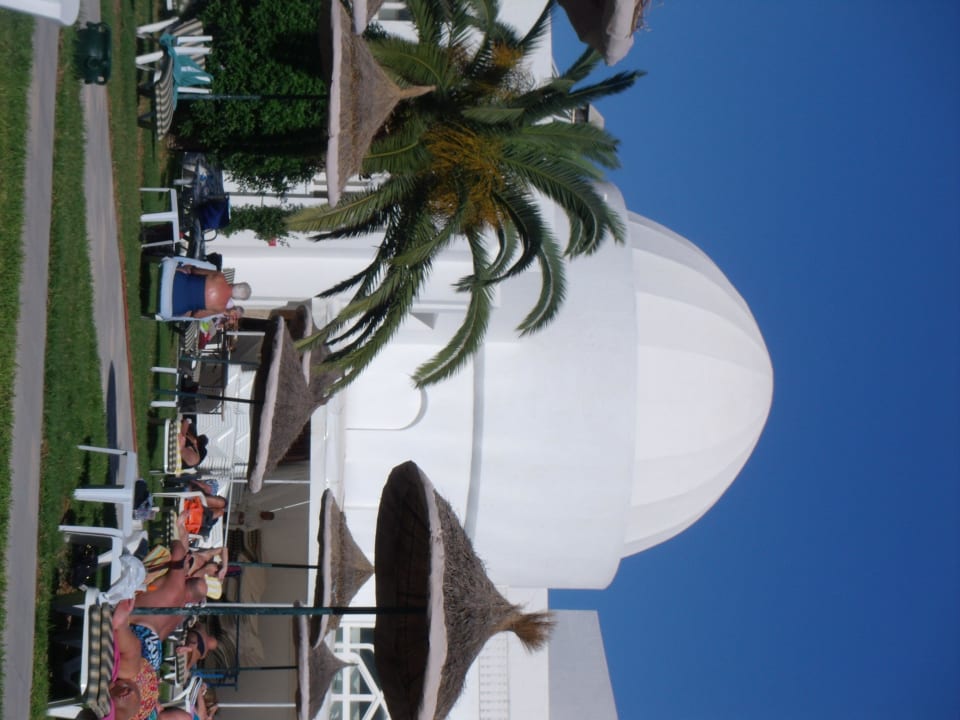 Sauberer Garten Hotel Tej Marhaba