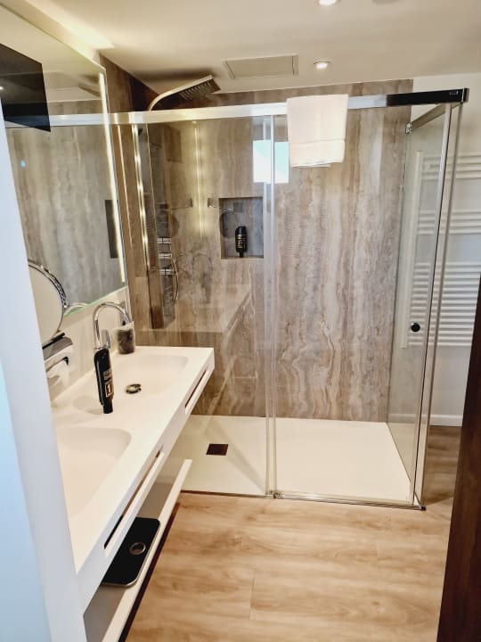 Zimmer Hotel The Sky - Adults only