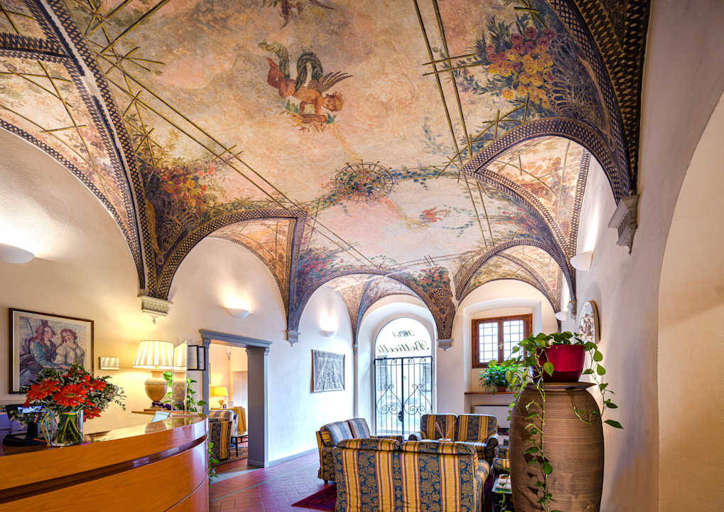Lobby Hotel Botticelli