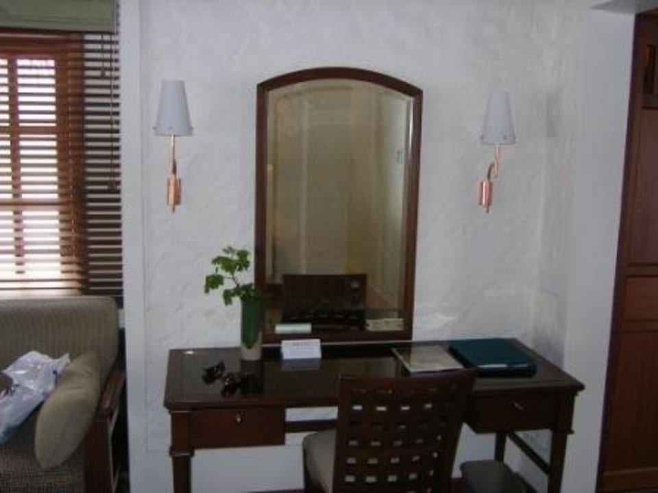 Schreibtisch Sheraton Maldives Full Moon Resort & Spa