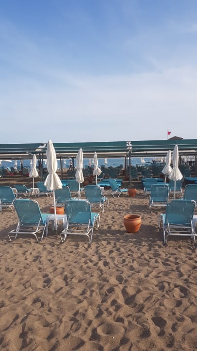 Strand Wyndham Garden Lara