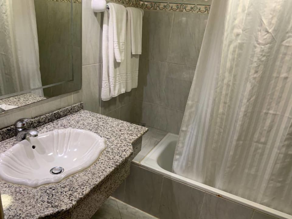 Zimmer Ras Al Khaimah Hotel