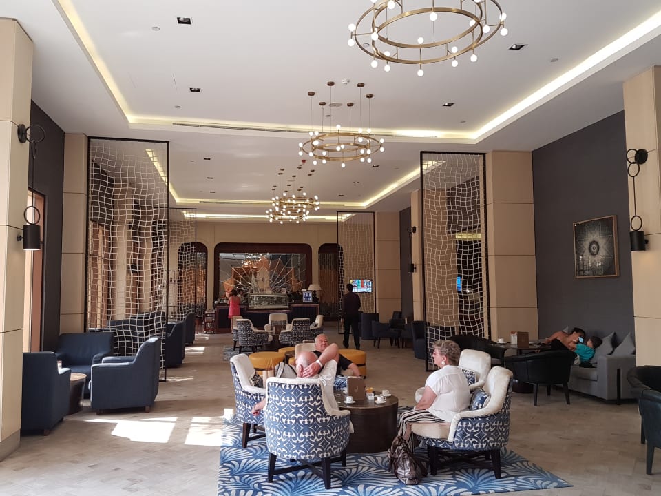 Lobby DoubleTree by Hilton Resort & Spa Marjan Island