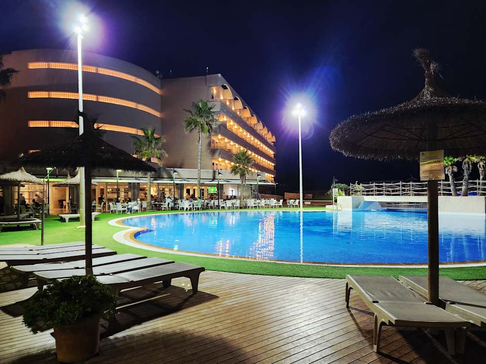 Außenansicht Eix Platja Daurada Hotel & SPA