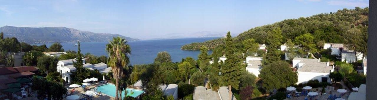 Ausblick vom 3. Stock Grecotel LUXME Daphnila Bay