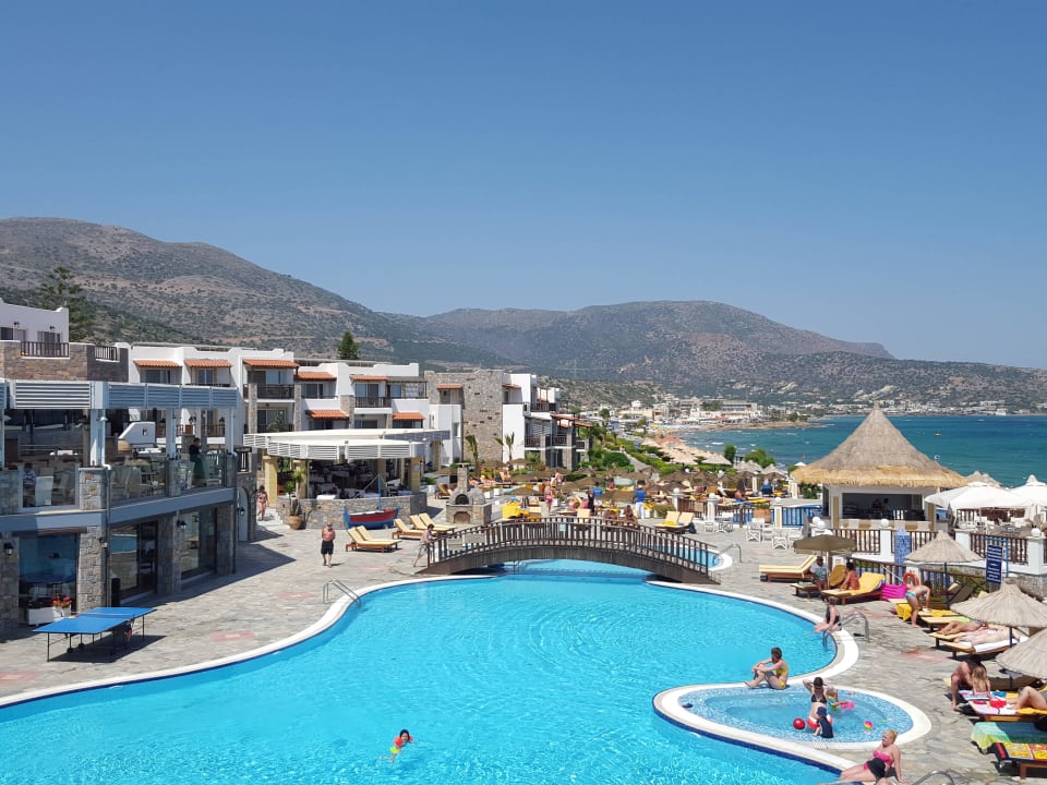 Pool Liegebereich Alexander Beach Hotel & Village Resort