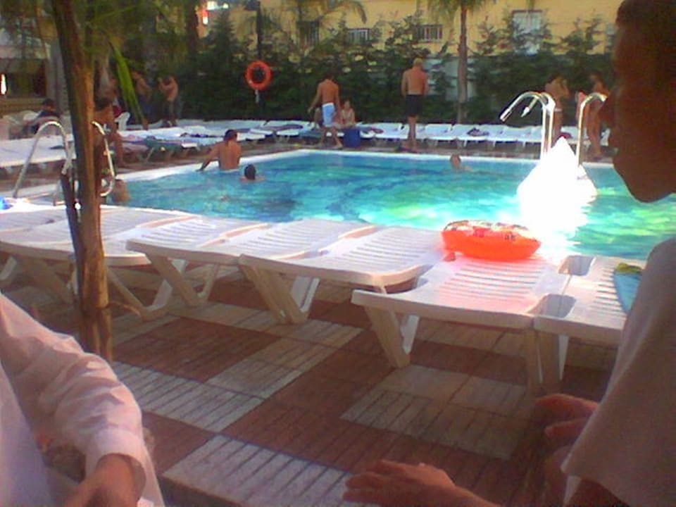 Pool Cleopatra Spa Hotel
