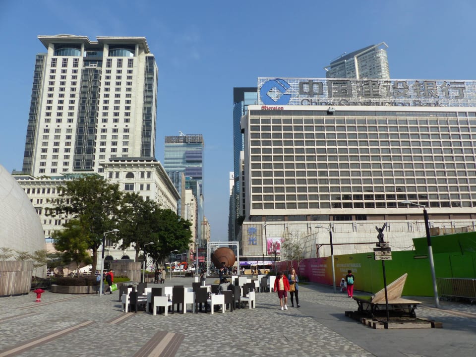 Sheraton + The Penisula  Sheraton Hong Kong Hotel & Towers