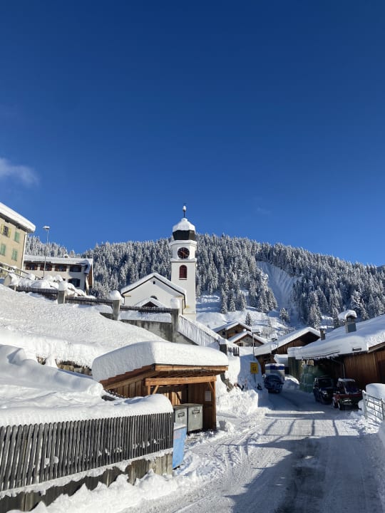 Ausblick Bambi Lodge Ferienwohnung auf knapp 1400 m nahe Arosa