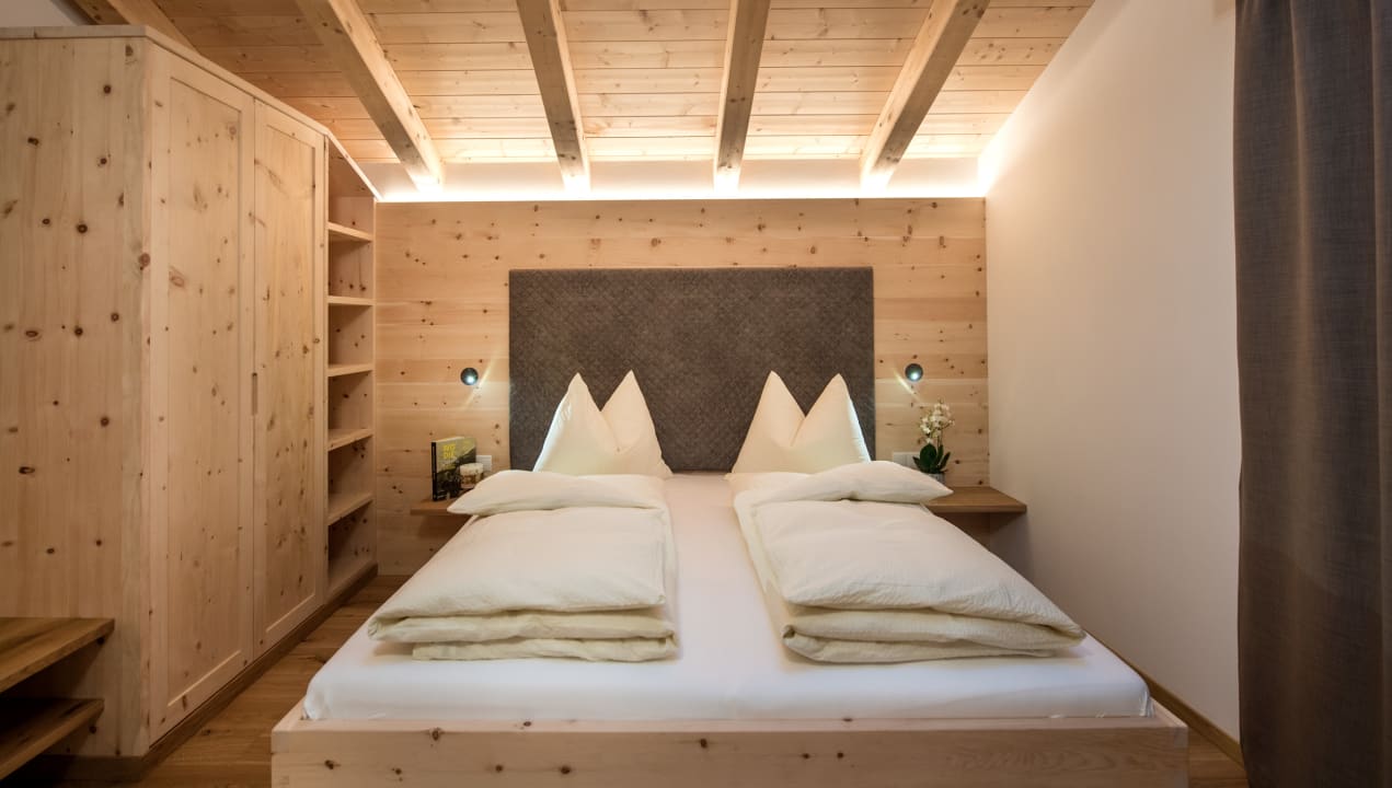 Zimmer Apartments Unterkantiolerhof