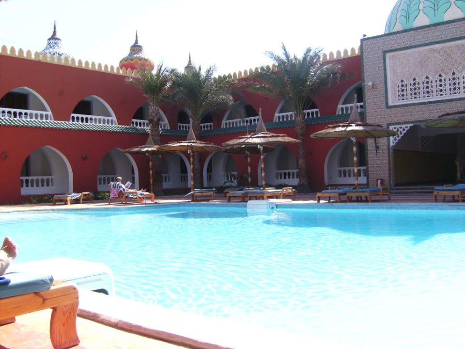 Ruhe Pool Pickalbatros Alf Leila Wa Leila Resort - Neverland Hurghada