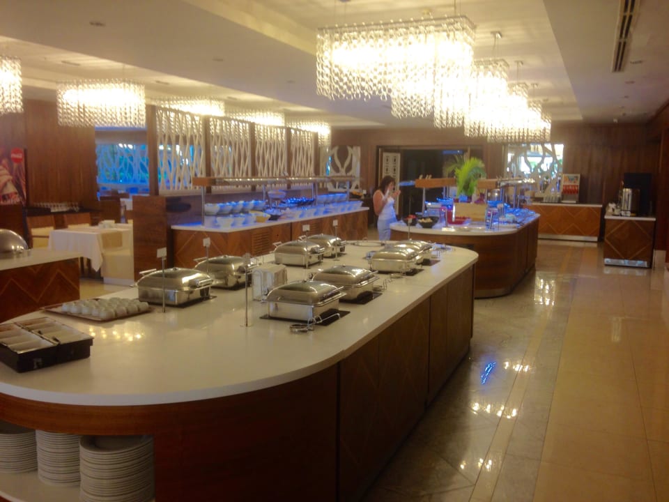 Buffet Armas Life Belek