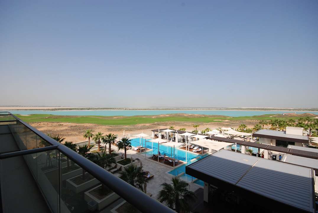 Ausblick vom Zimmer Crowne Plaza Hotel Yas Island