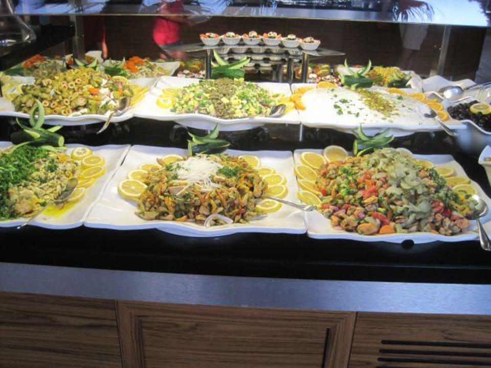 Salate Hotel Meryan