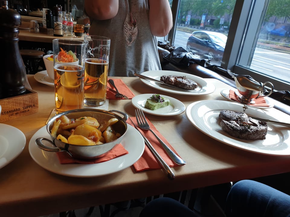 Gastro Hotel Dorint an der Messe Köln