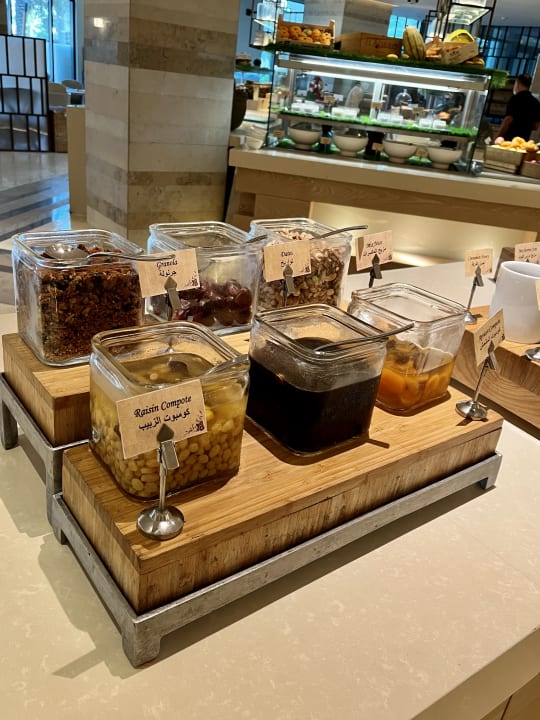 Gastro Saadiyat Rotana Resort &  Villas