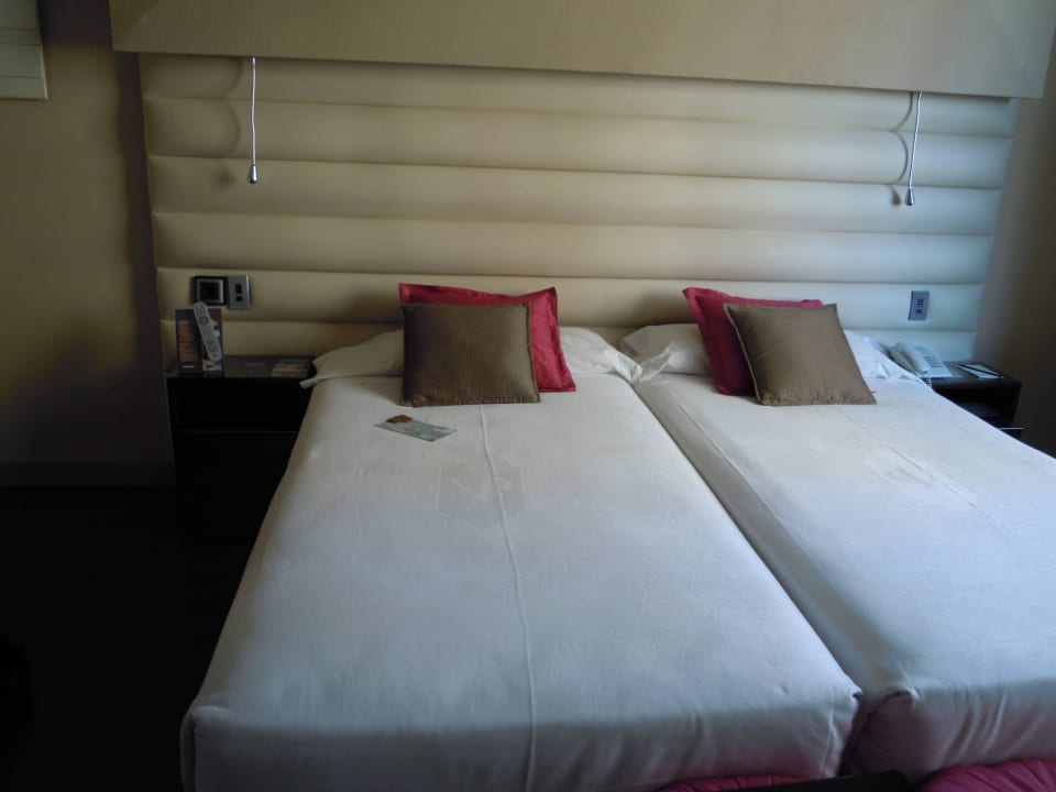 Bett Hotel Vincci Capitol