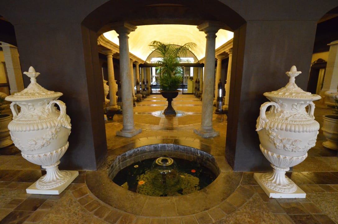 Schöner Eingangsbereich JOIA El Mirador by Iberostar