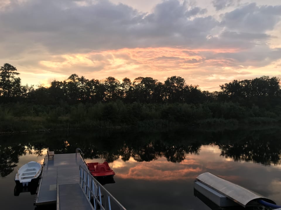 Strand Hotel Acamed Resort