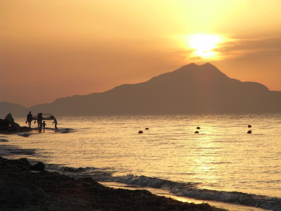 Sonnenuntergang am Strand ananea Kos
