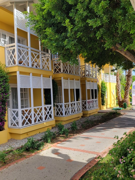 Außenansicht Asteria Family Resort Side