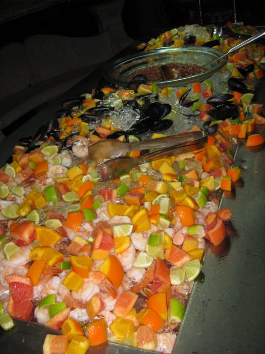 Poolparty: Shrimps & Muscheln Sandals Royal Bahamian