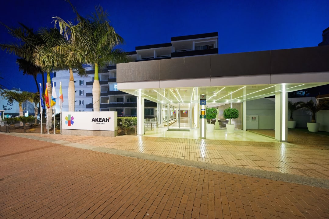 Außenansicht alltoura Club Hotel Akeah Broncemar