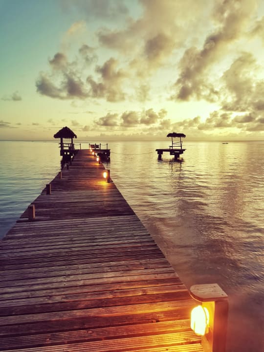 Strand Hotel Lakana