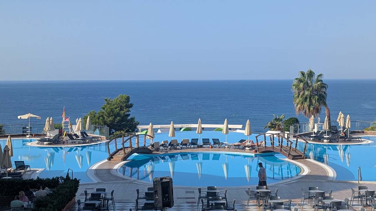 Pool Litore Resort & Spa