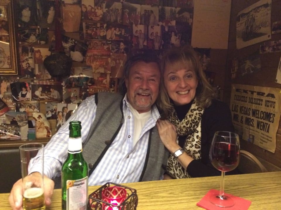 Unsere gemütliche Bar lädt zum verweilen ein Hotel Garni Sonnen - Alp