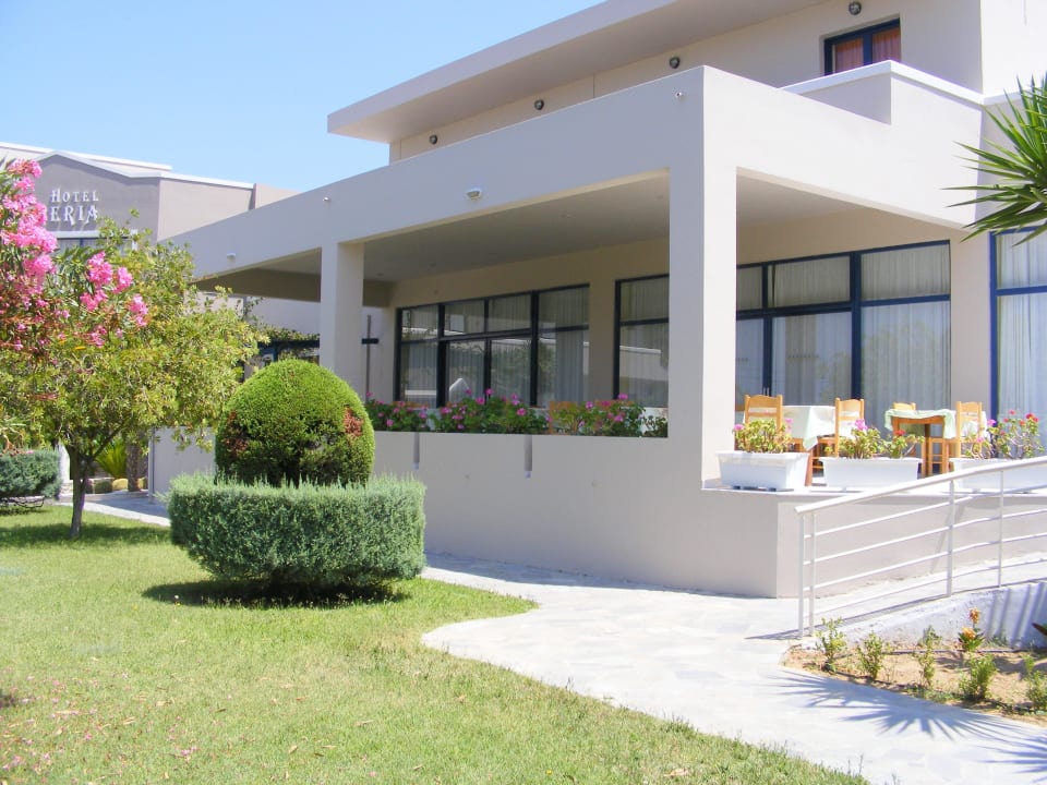 Terrasse vom Restaurant Hotel Esperia