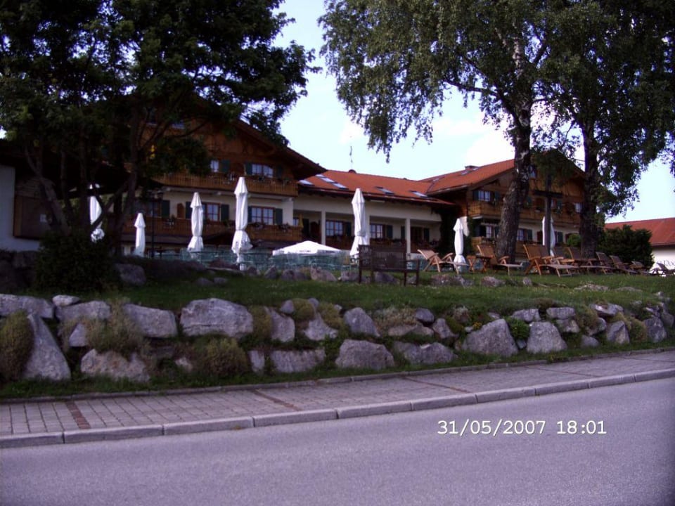 Außenansicht Parkhotel Bad Baiersoien Parkhotel am Soier See
