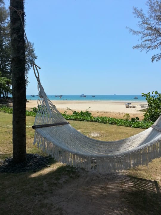 Liegewiese Dusit Thani Krabi Beach Resort