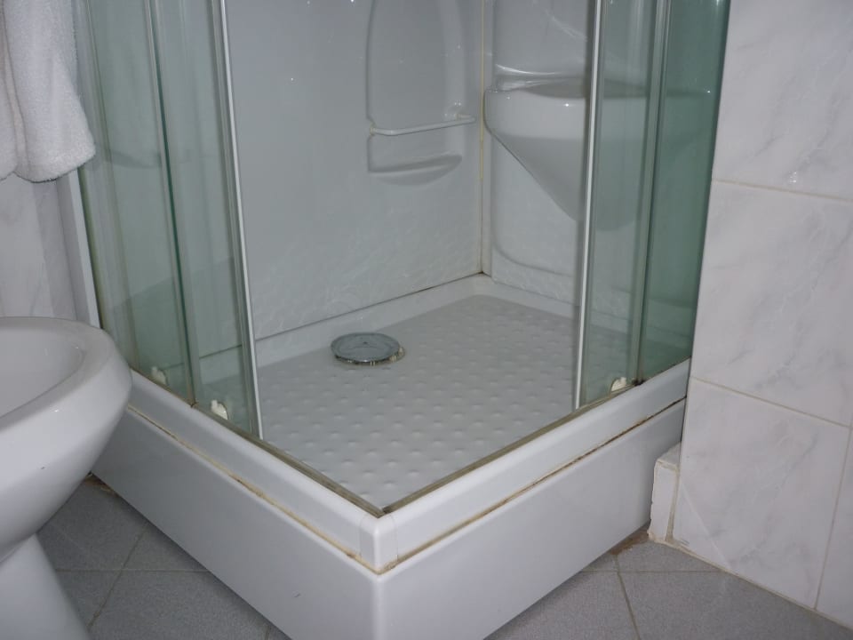 Sehr schmutzig Hotel Bixio