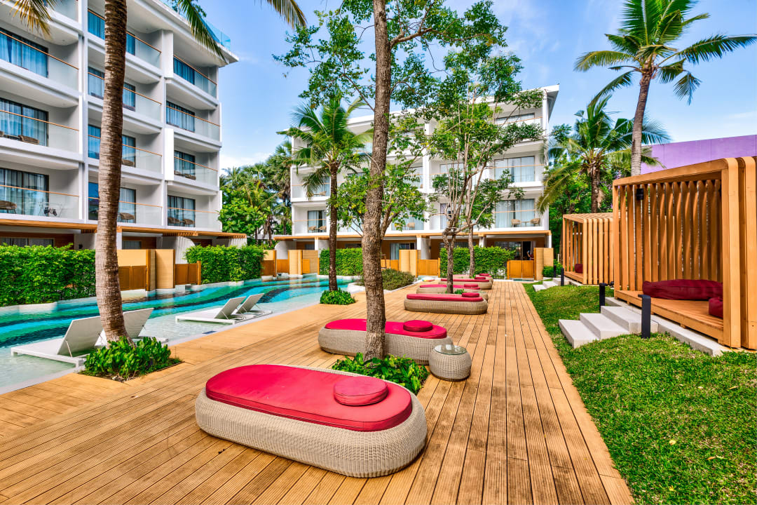 Pool Andaman Embrace Patong