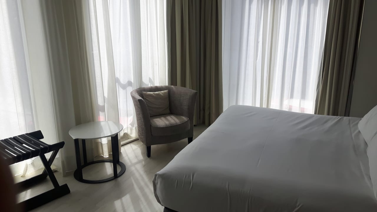 Zimmer Hotel H10 London Waterloo