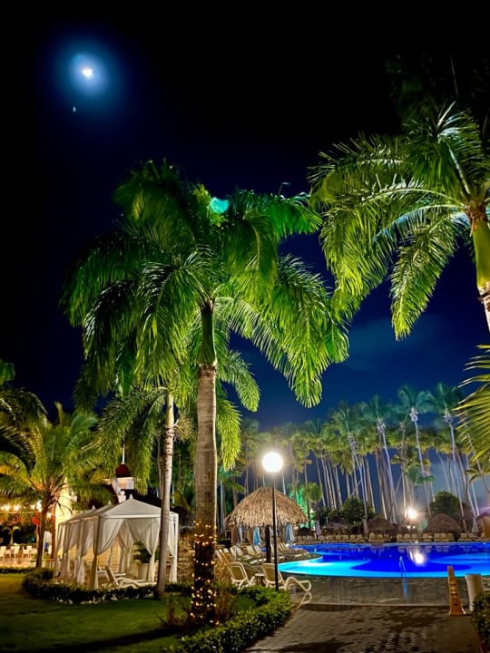 Pool Bahia Principe Luxury Bouganville