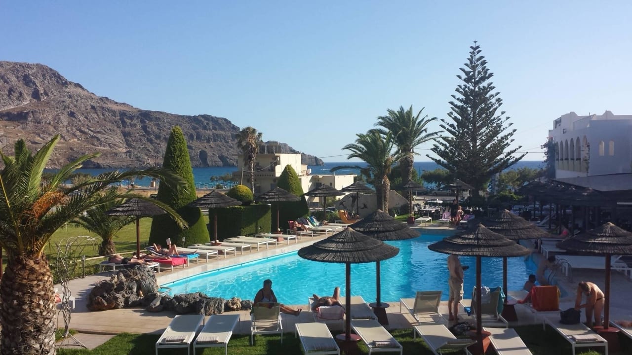 Blick vom Balkon Alianthos Estate Resort