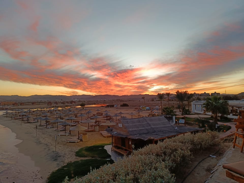 Strand Three Corners Equinox Beach Resort