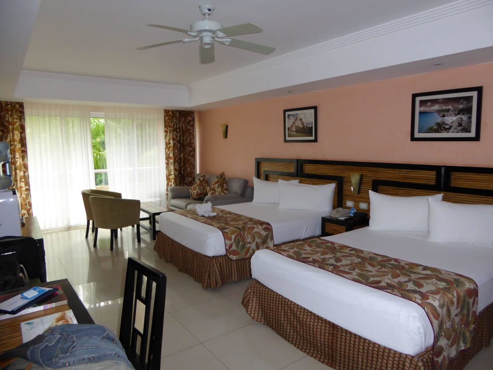 Unser Zimmer im Adult Select Bereich Sandos Playacar Select Club Adults only - All Inclusive