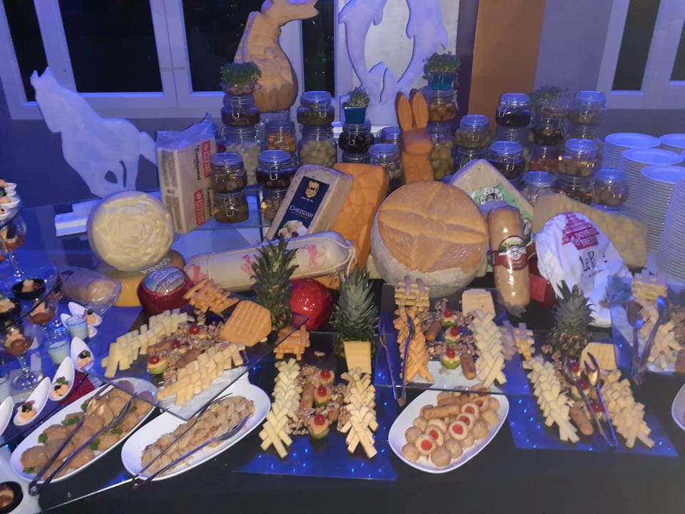 Gastro Serenity Alpha Beach