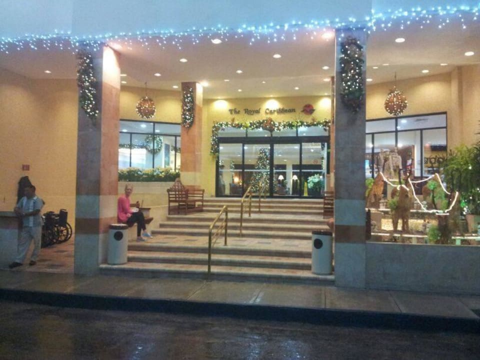 Weihnachten im Royal Caribbean Hilton Cancun Mar Caribe All-Inclusive Resort