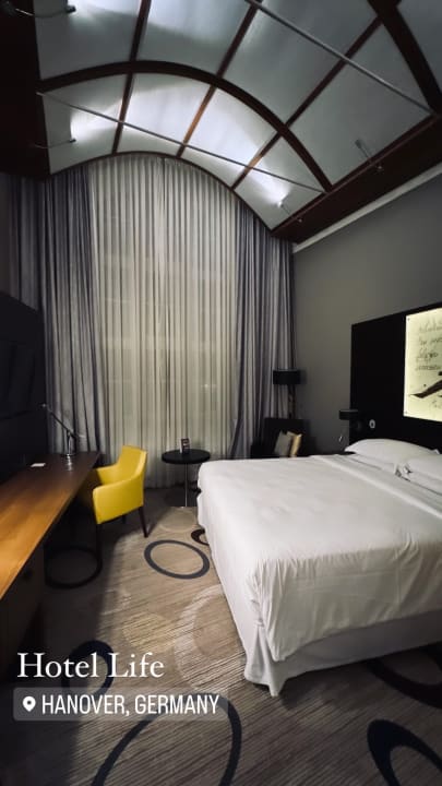 Zimmer Sheraton Hannover Pelikan Hotel