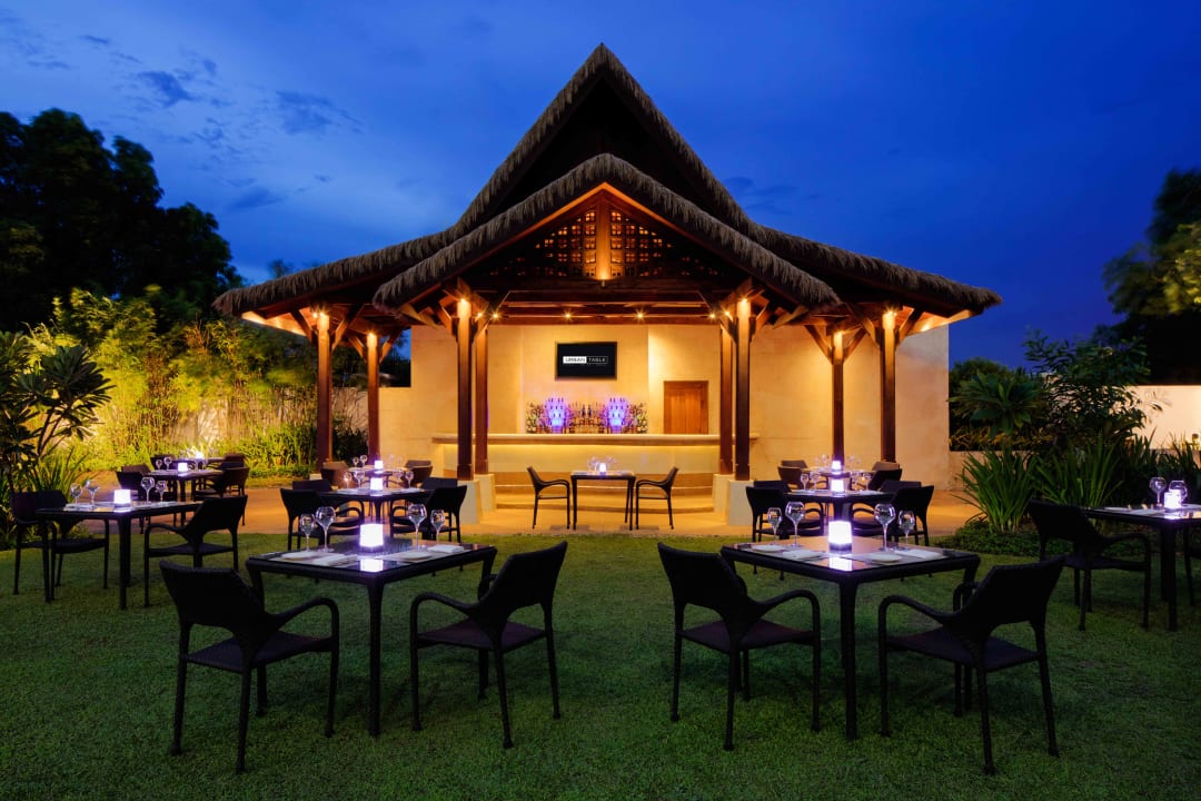 Gastro Radisson Blu Cebu