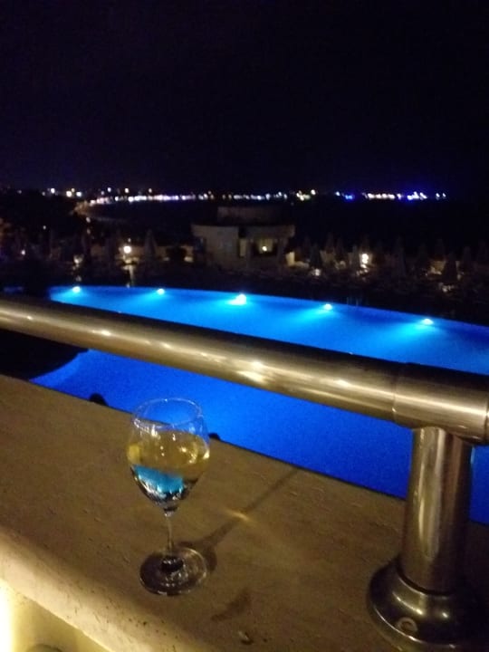 Pool Melas Resort Hotel