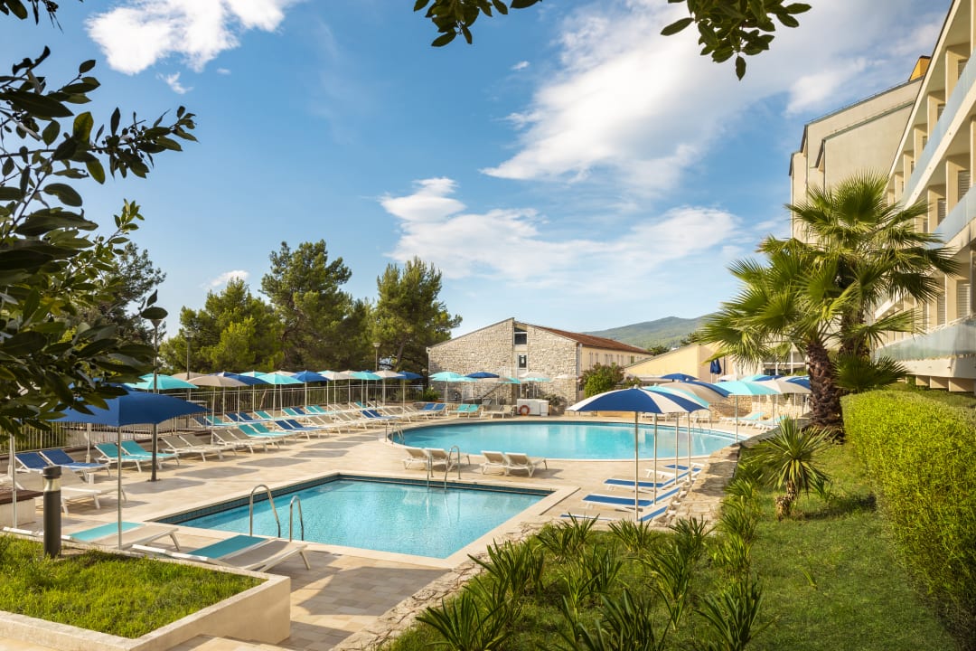 Pool Sunny Rabac by Valamar