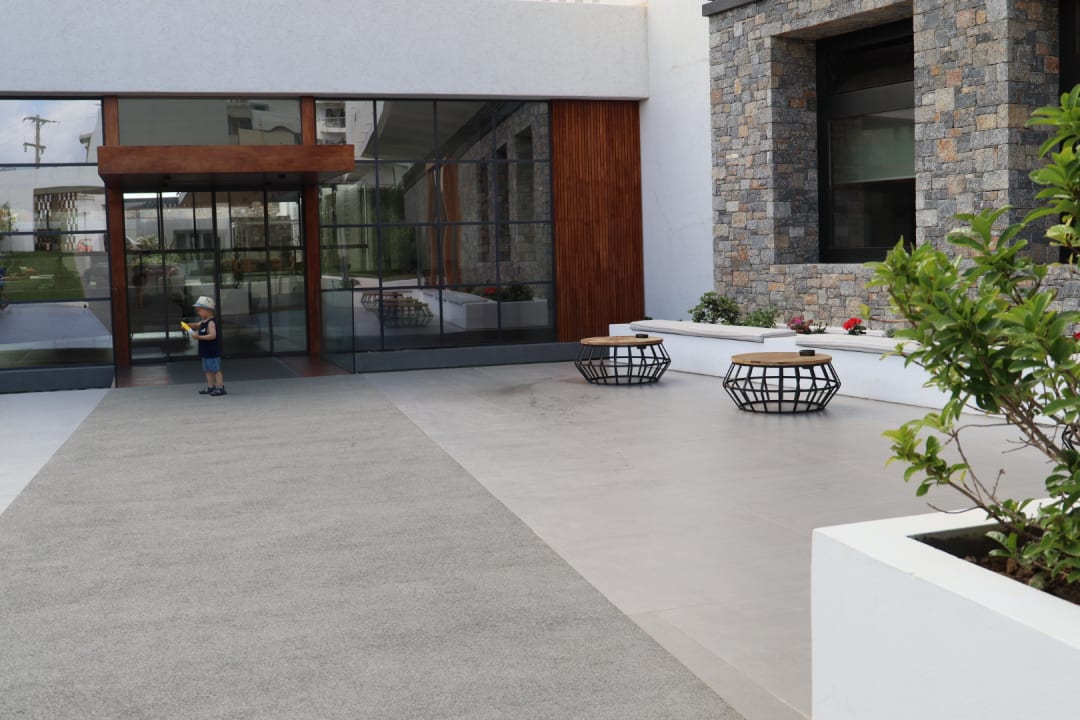 Lobby Hotel Petra Mare